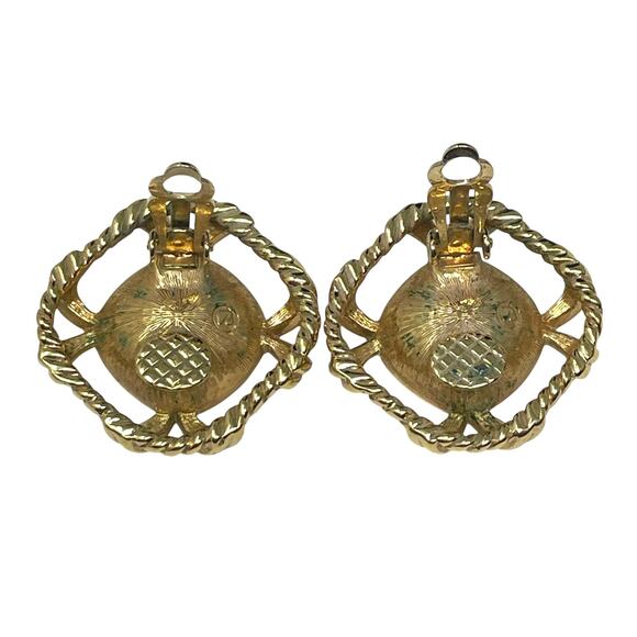 Swarovski Vintage Pink Faceted Cushion Cut Rope Edged Gold Tone Clip-On Earrings - Picture 5 of 7